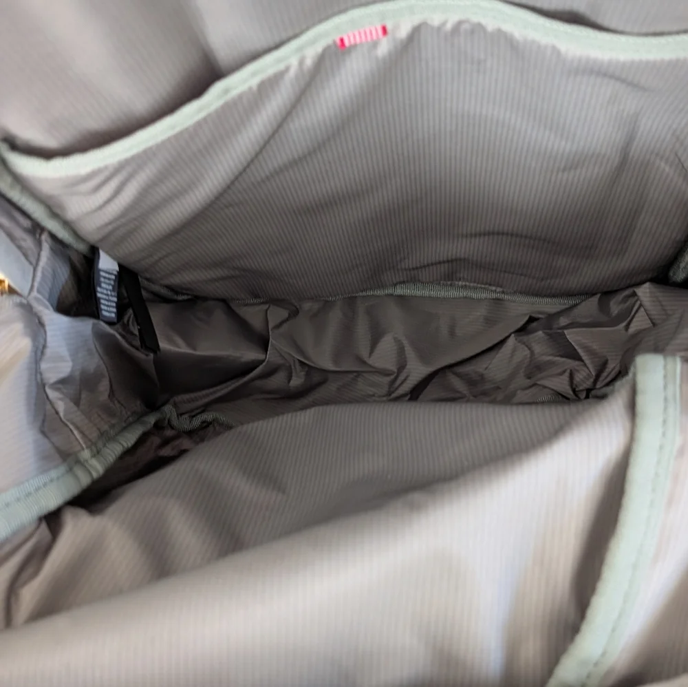 Herschel Supply Co. Settlement Sea Grass Backpack Nwt❤️